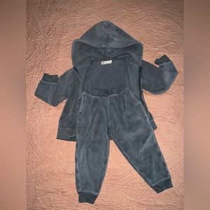 Monica & Andy Sweatsuit Set